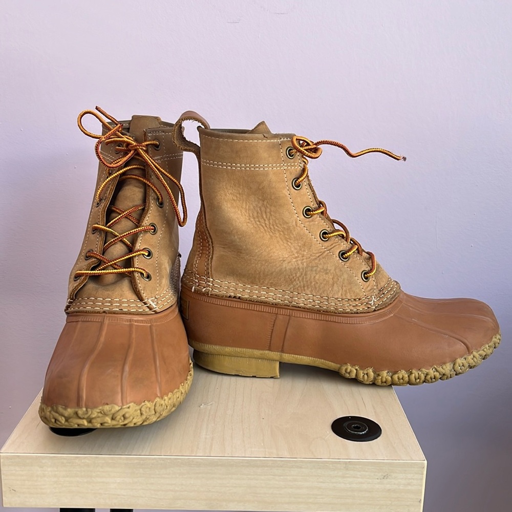 L.L Bean duck boots 8” size 9.
